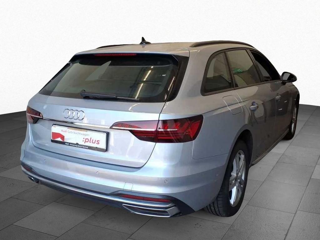 Audi A4 2022