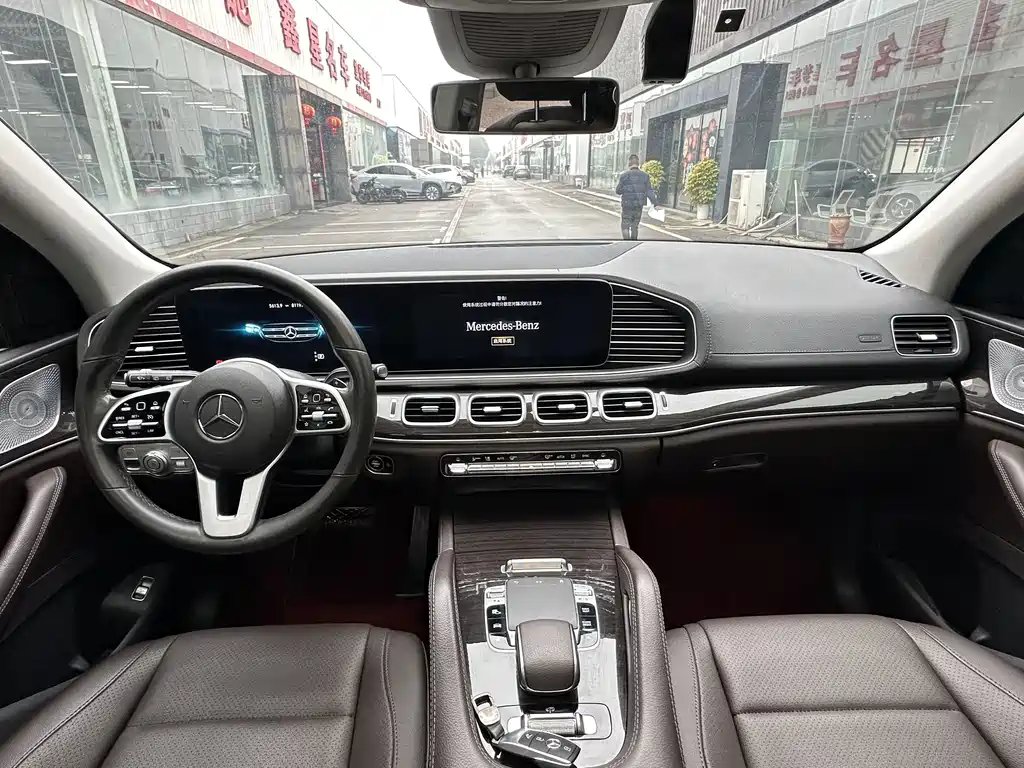 Mercedes-Benz GLE 2021