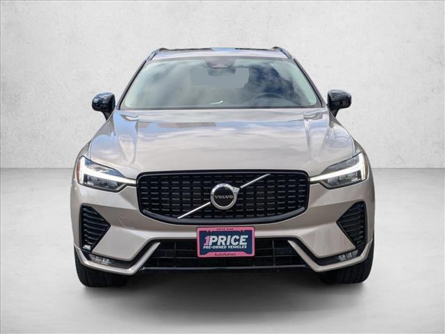 Volvo XC60 2025