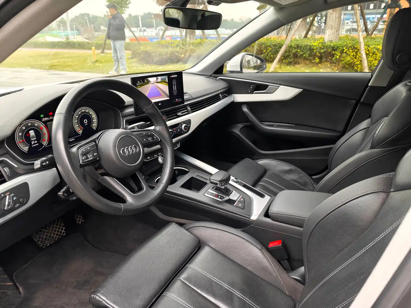 Audi A4 2023