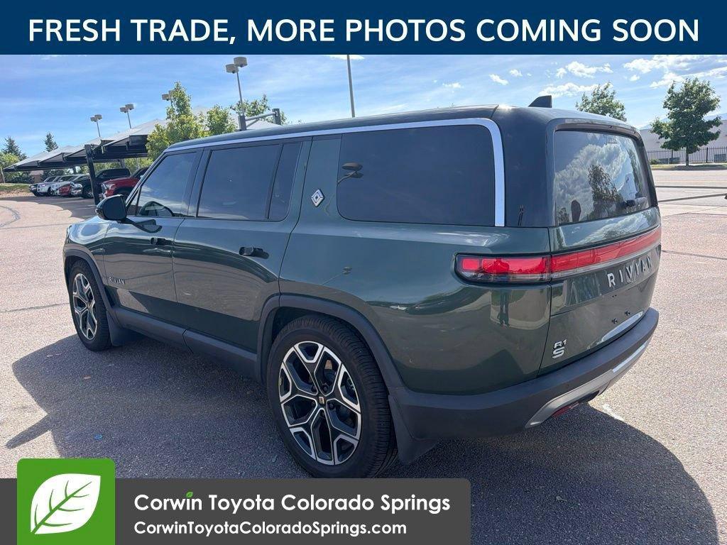 Rivian R1S 2026