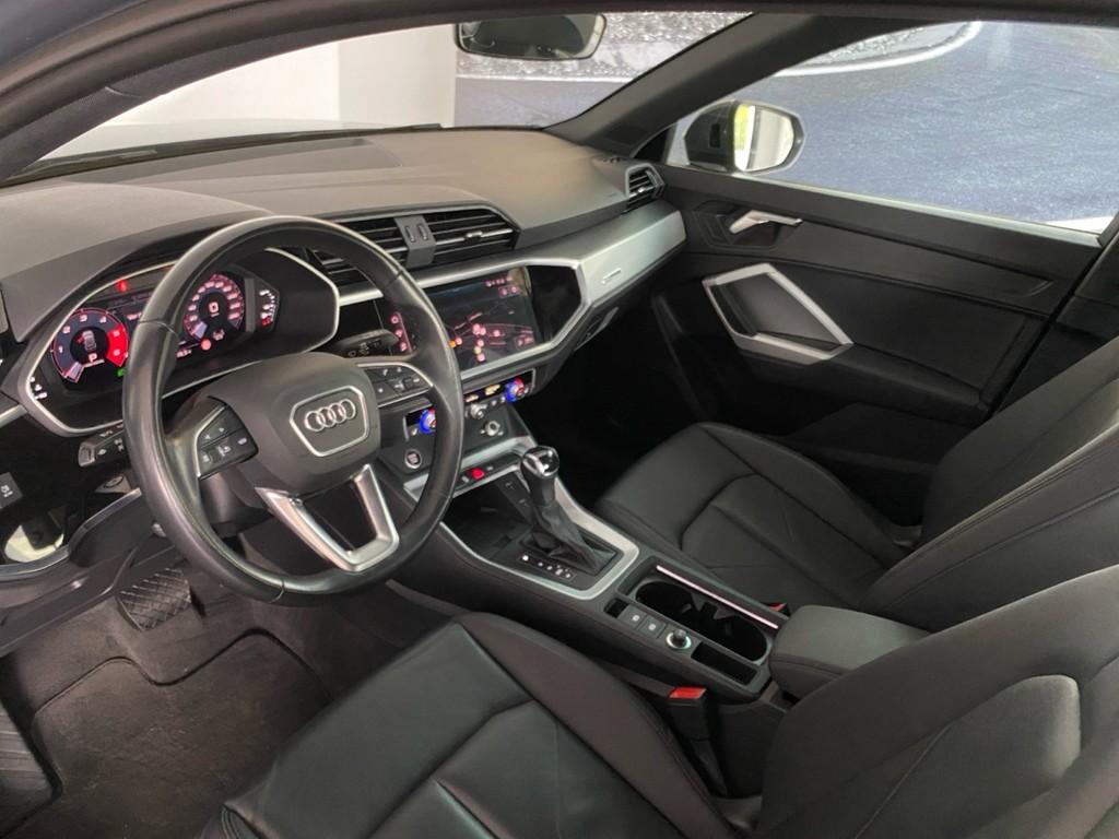 Audi Q3 2021