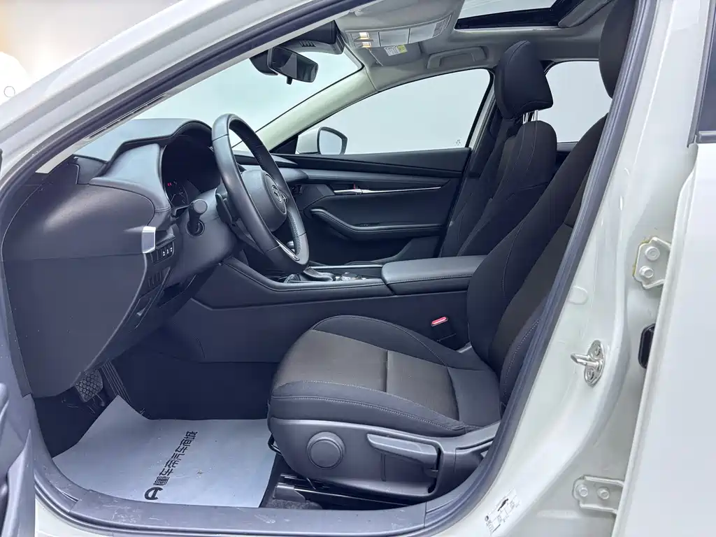 Mazda 3 2021