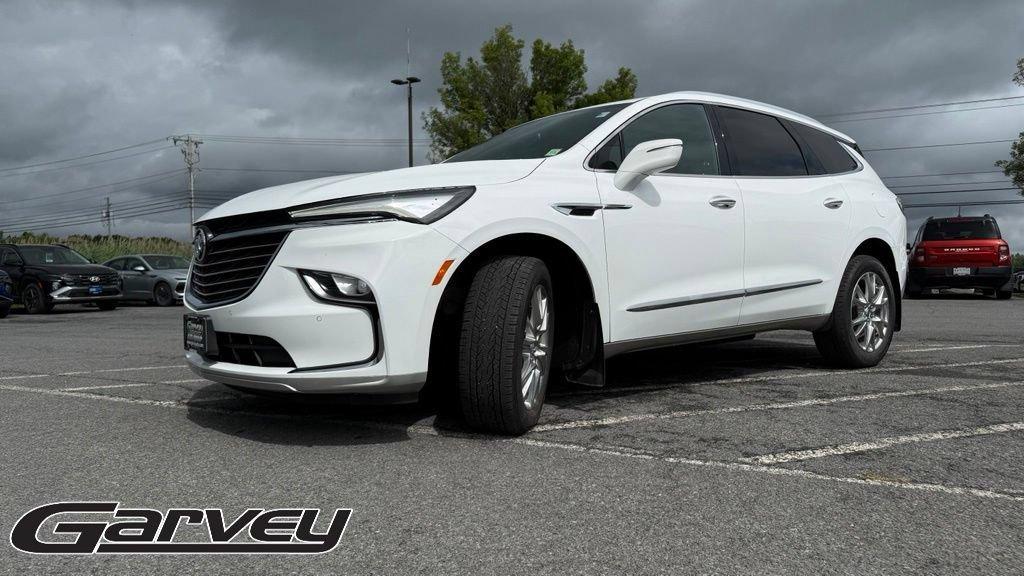Buick Enclave 2023
