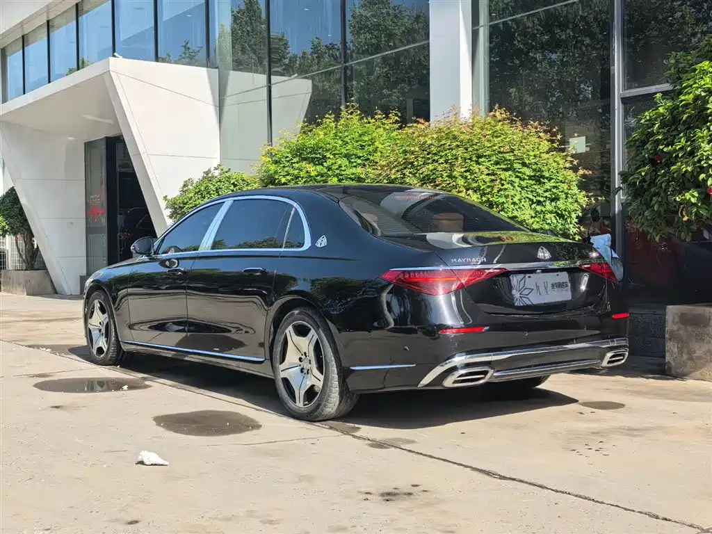 Mercedes-Benz Maybach S-Класс 2021