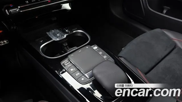 Mercedes-Benz CLA 2023