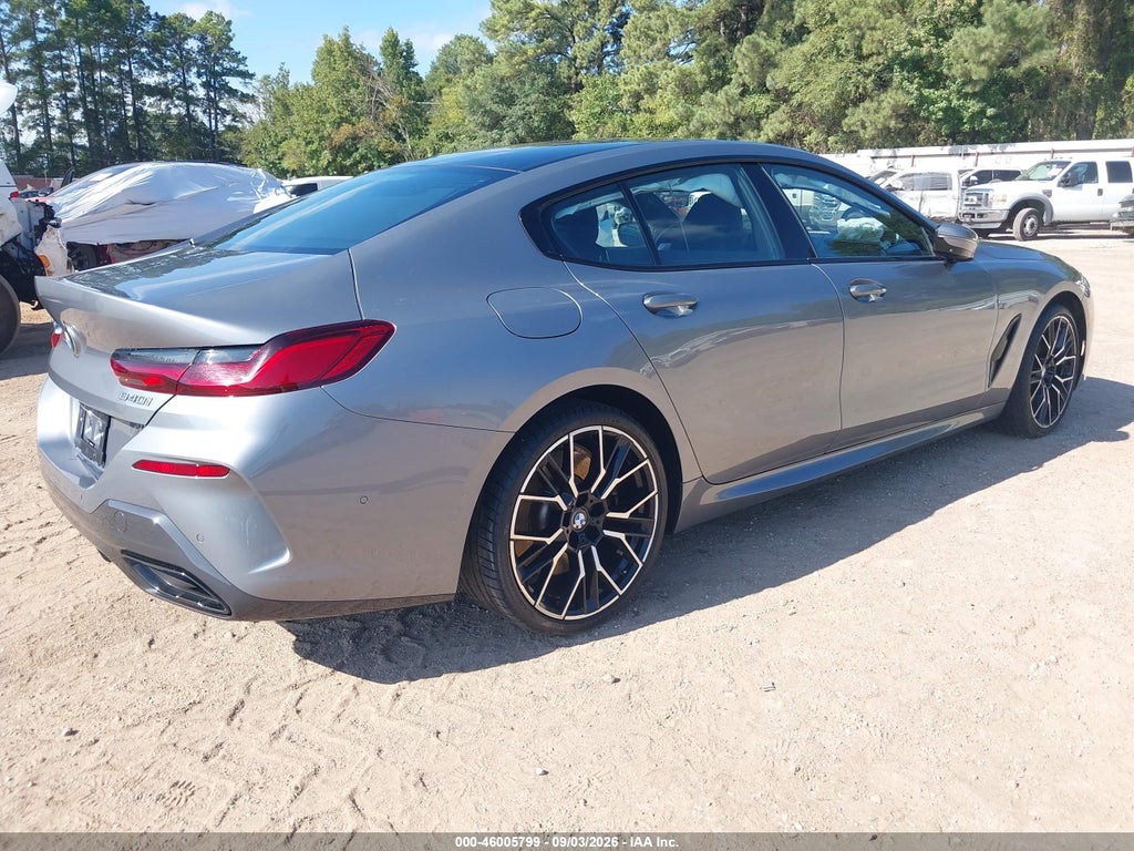BMW 8 серии 2024