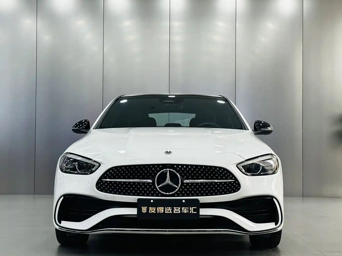 Mercedes-Benz C-Класс 2024
