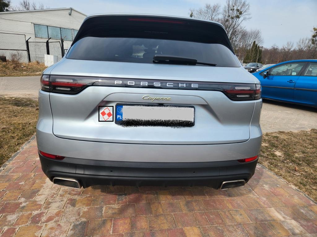 Porsche Cayenne 2021