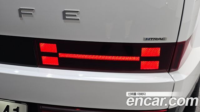 Hyundai Santa Fe 2023