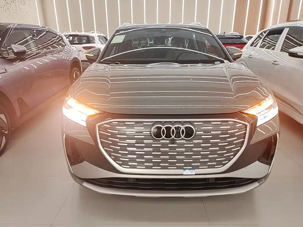 Audi Q4 e-tron 2026