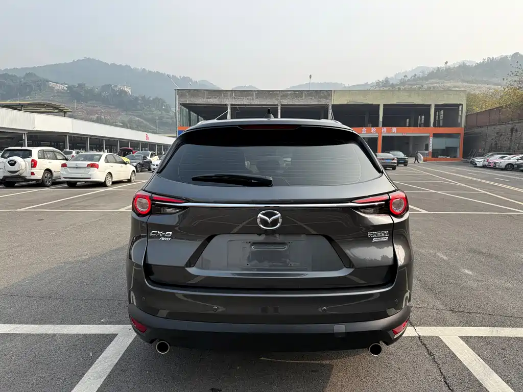 Mazda CX-8 2021
