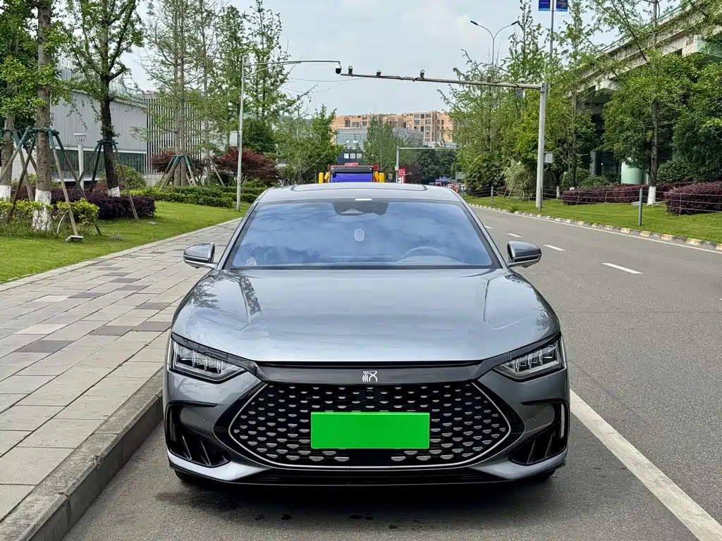 BYD Han 2024