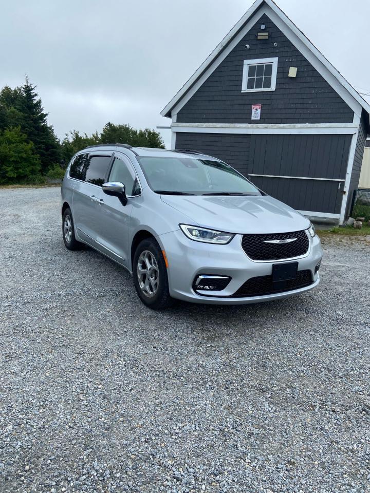 Chrysler Pacifica 2023