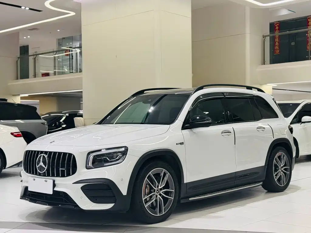 Mercedes-Benz GLB AMG 2021