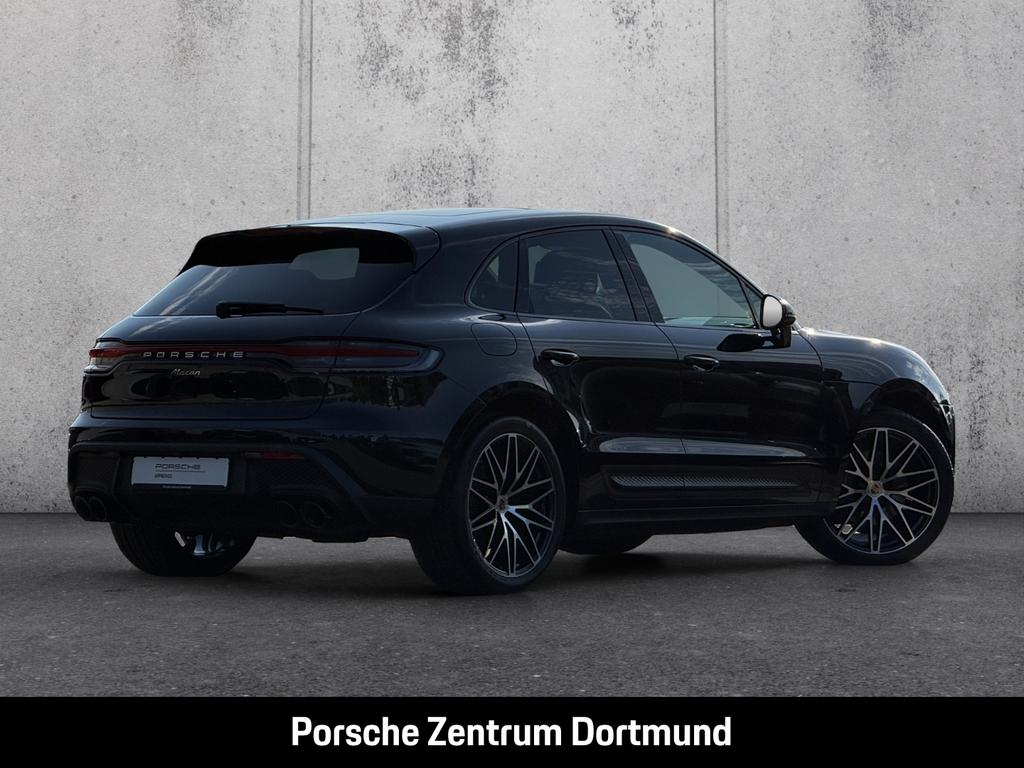 Porsche Macan 2021