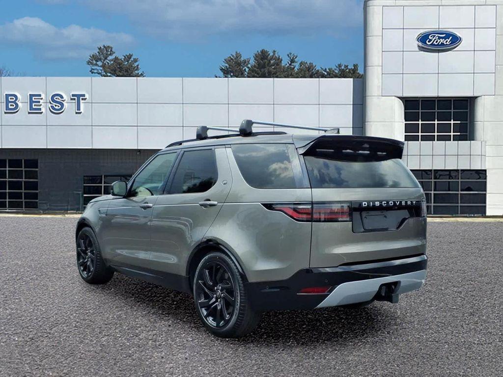 Land Rover Discovery 2024