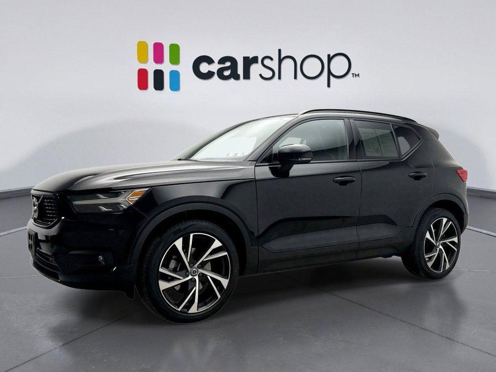 Volvo XC40 2022