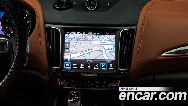 Maserati Levante 2021