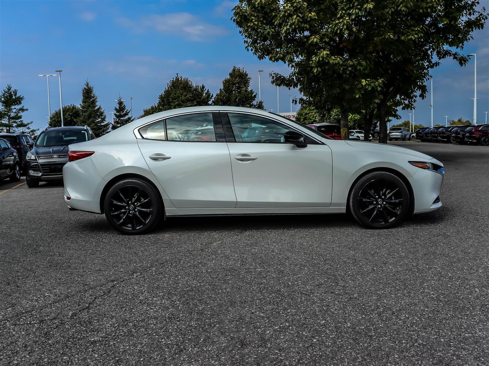 Mazda 3 2023