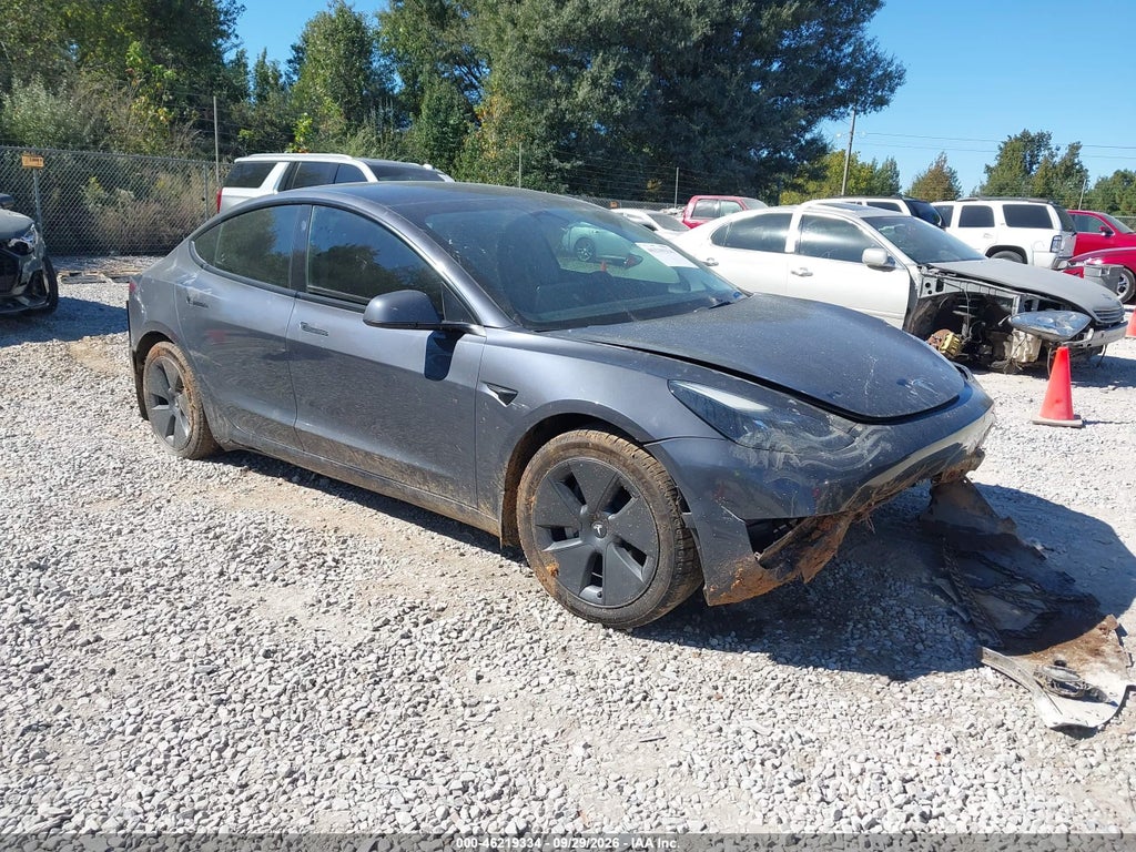 Tesla Model 3 2023