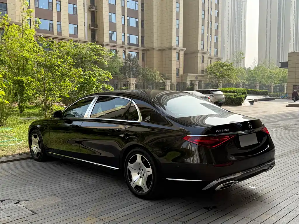 Mercedes-Benz Maybach S-Класс 2021