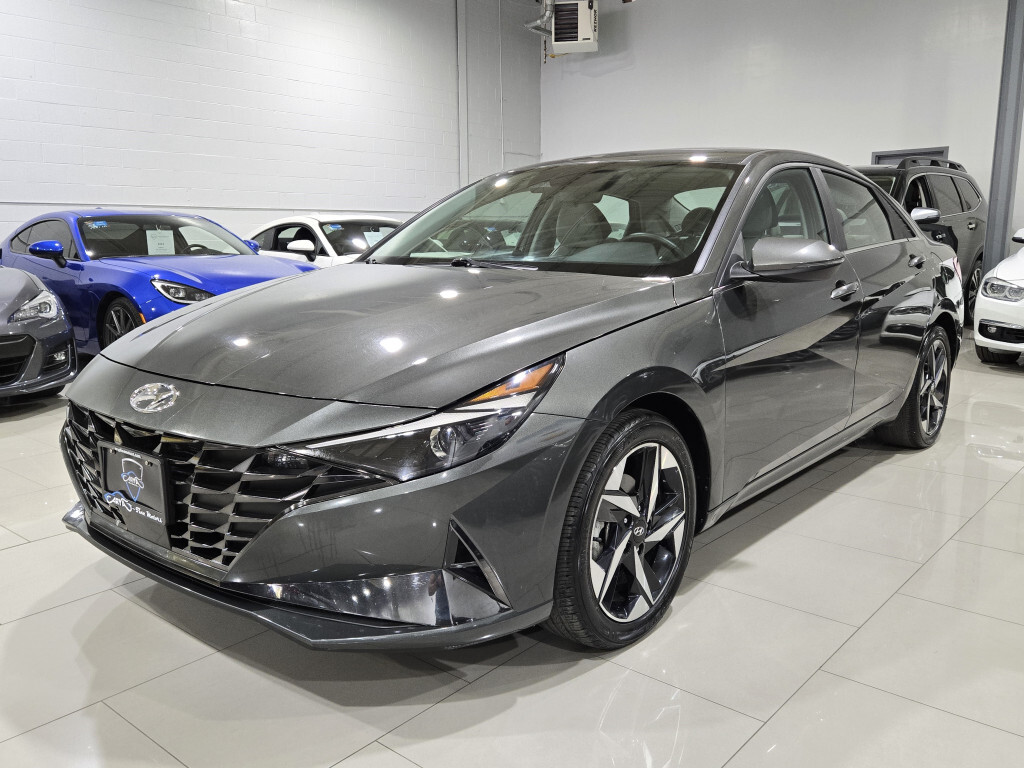 Hyundai Elantra 2023