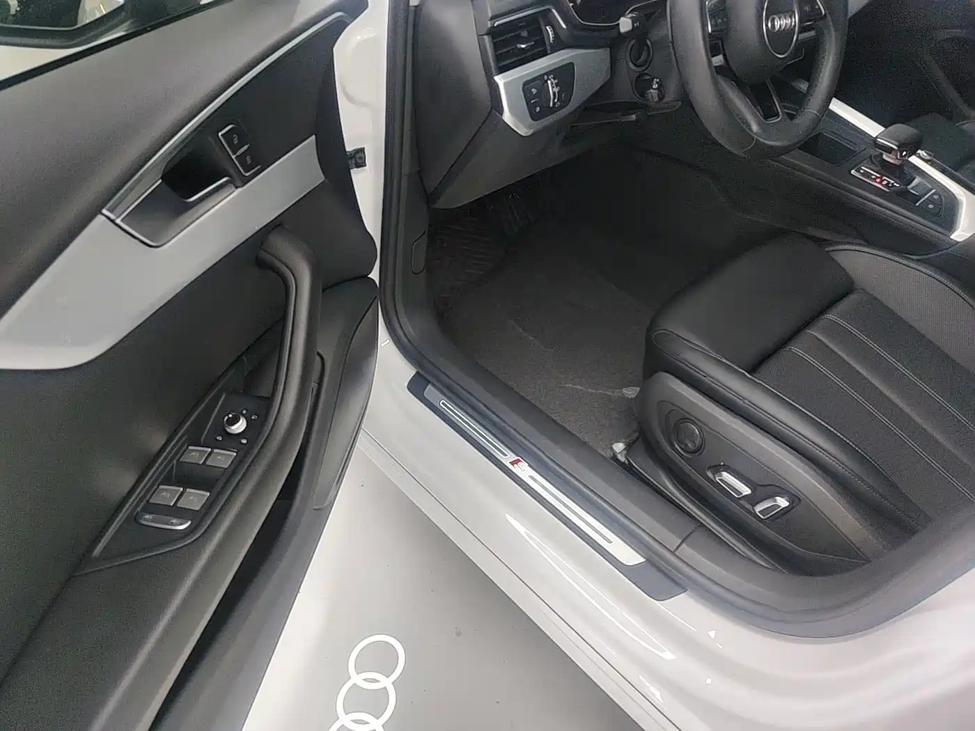 Audi A4 2024