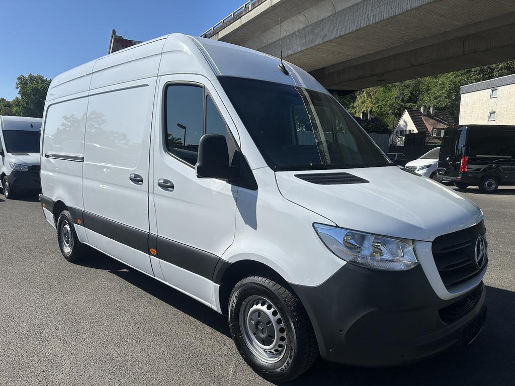 Mercedes-Benz SPRINTER 2022