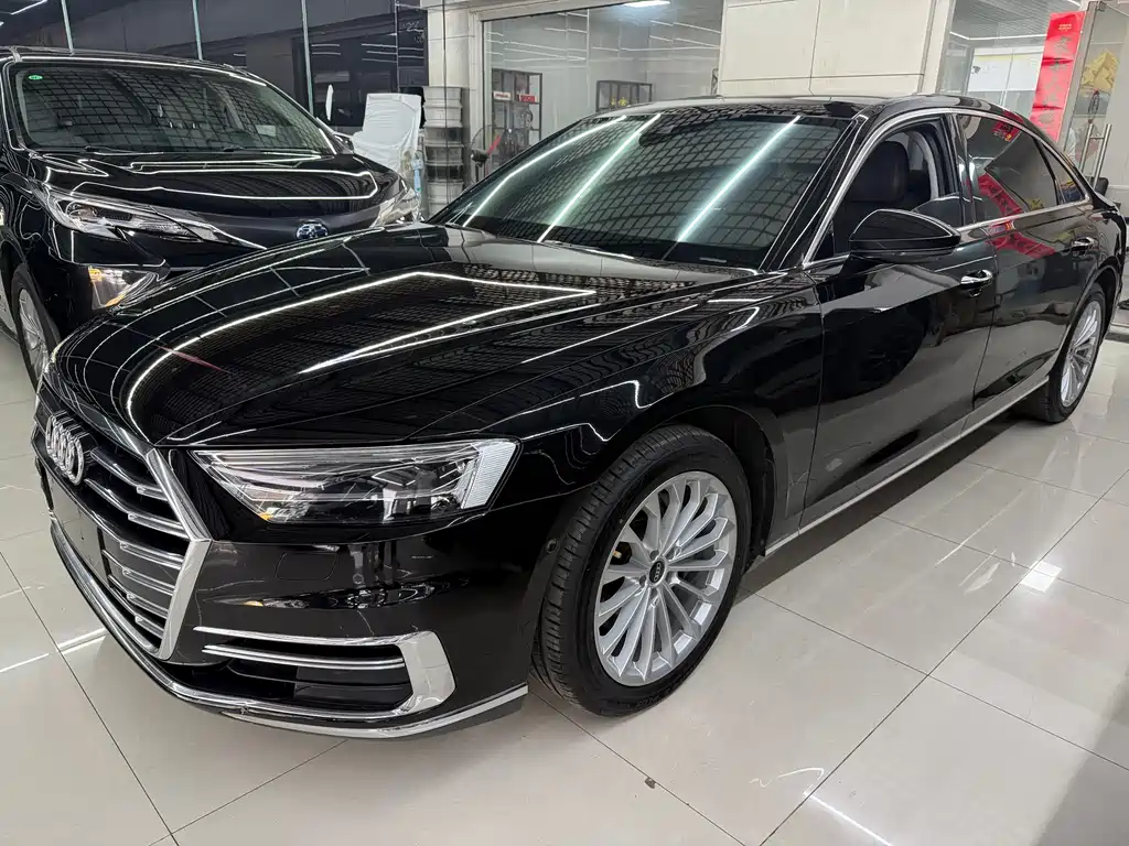 Audi A8 2021
