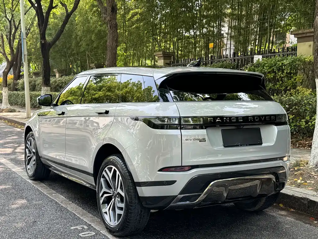 Land Rover Range Rover Evoque 2024