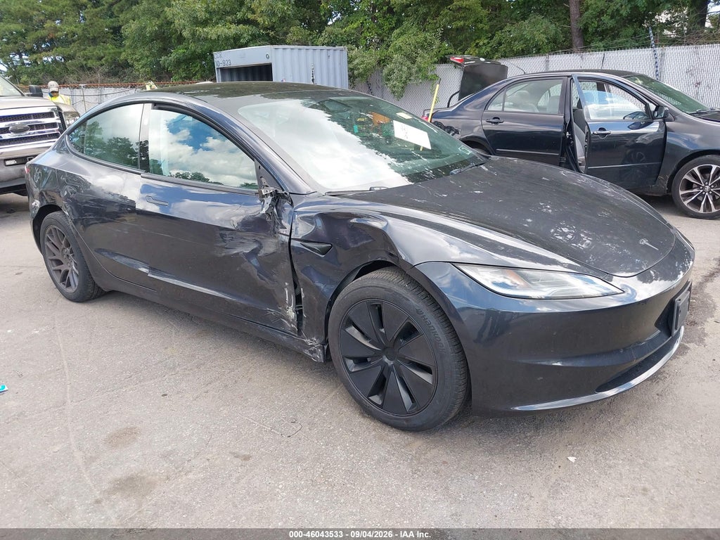 Tesla Model 3 2024