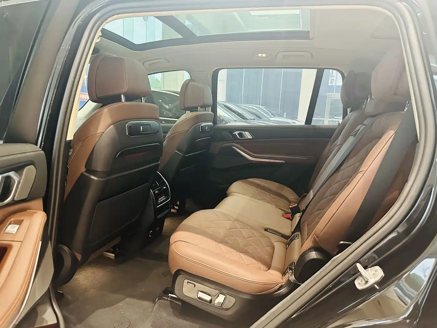 BMW X7 2024