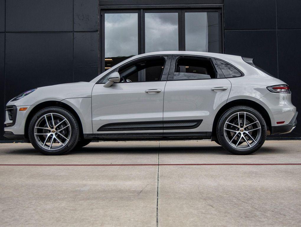 Porsche Macan 2024