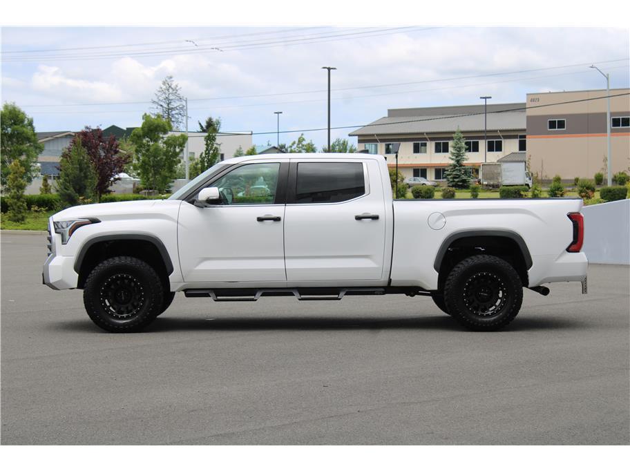 Toyota Tundra 2024