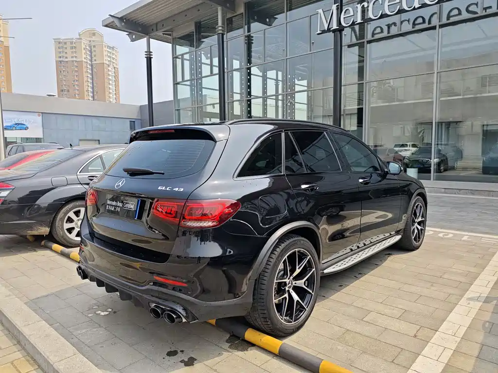 Mercedes-Benz GLC AMG 2021