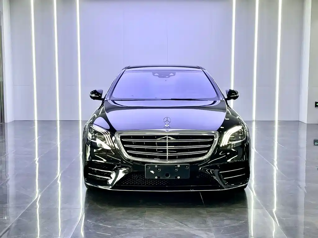 Mercedes-Benz S-Класс 2021