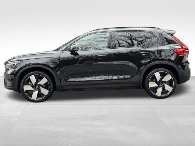 Volvo XC40 2023