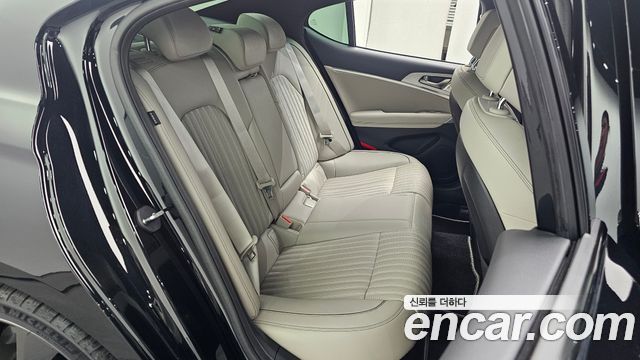 Genesis G70 2022