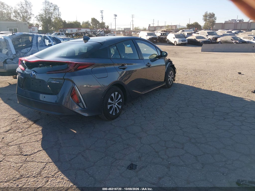 Toyota Prius 2021