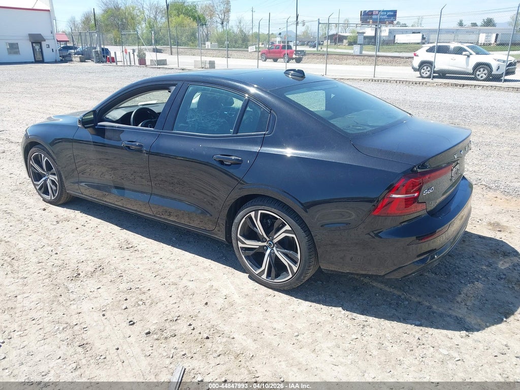 Volvo S60 2024