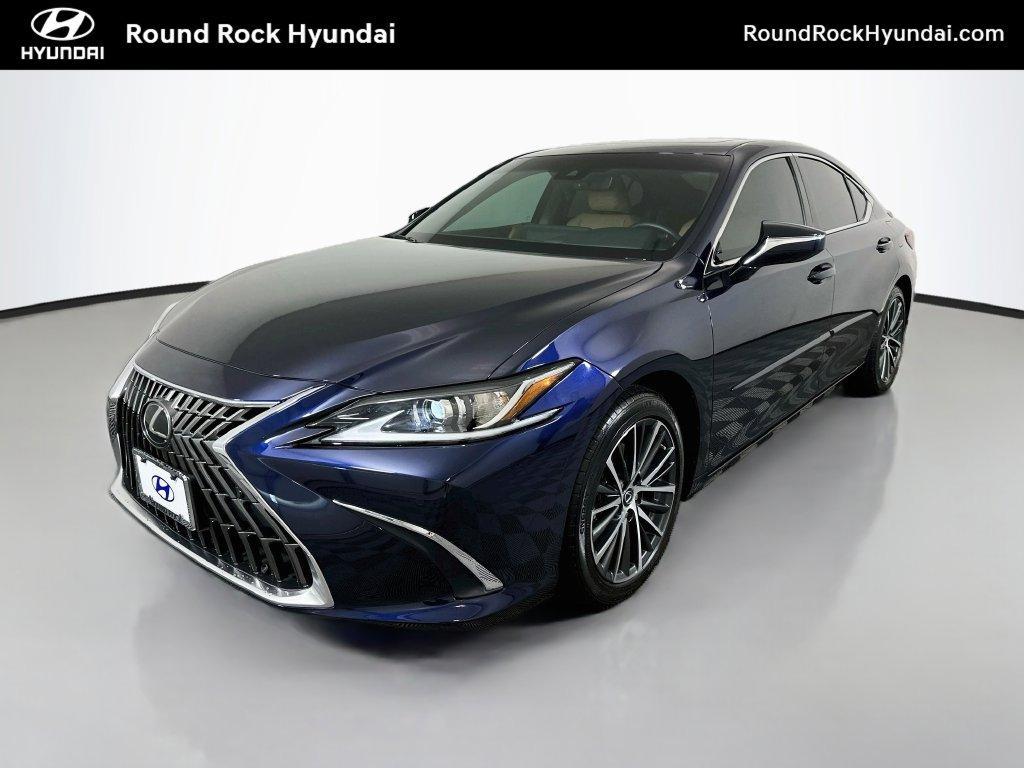 Lexus ES 2025