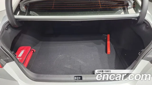Toyota Camry 2025