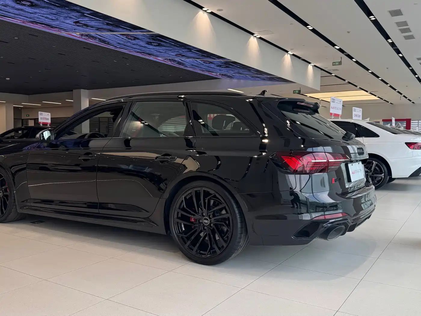 Audi RS 4 2024
