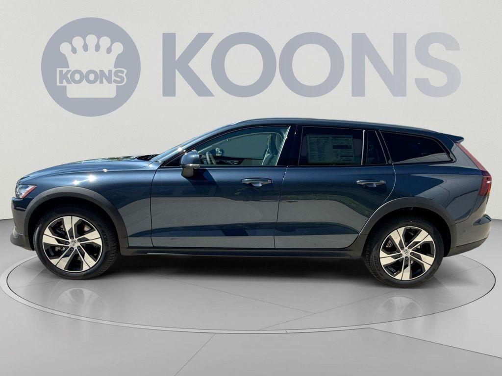 Volvo V60 Cross Country 2026