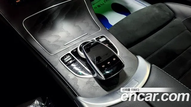 Mercedes-Benz C-Класс 2022