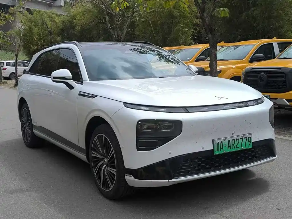 Xpeng G9 2023