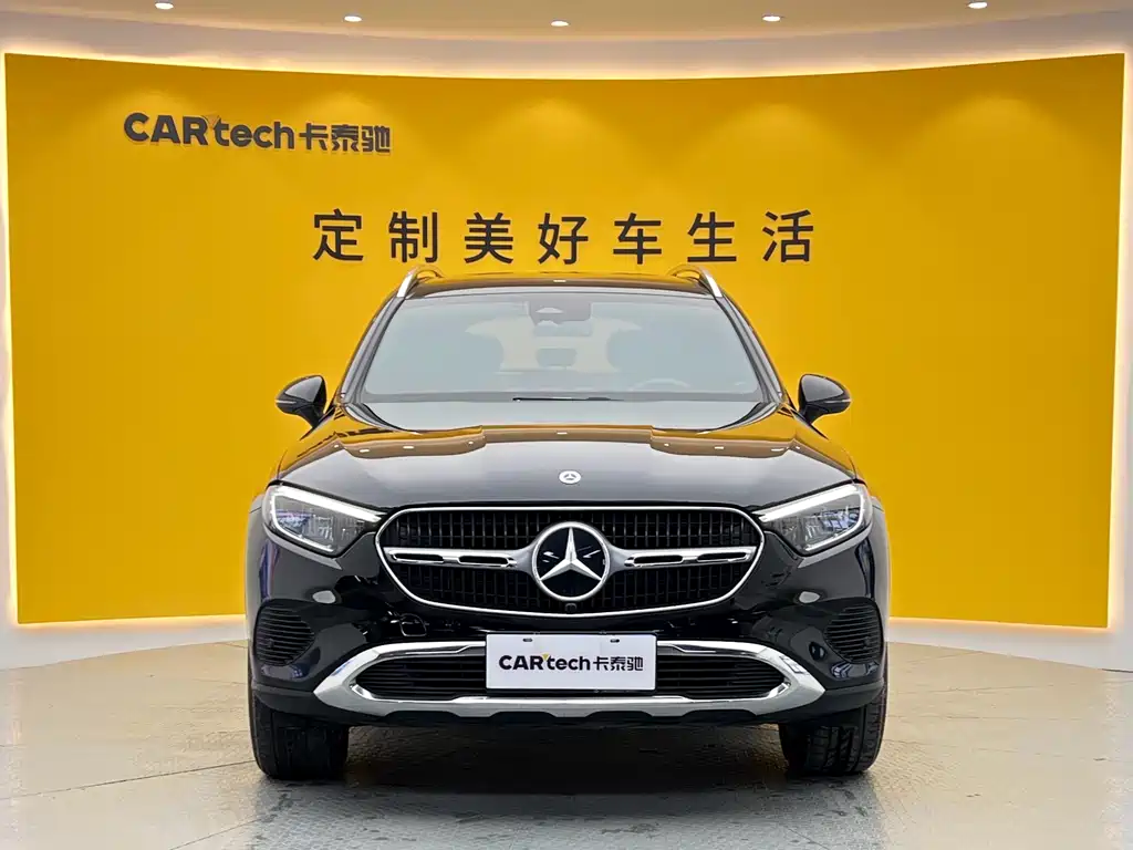 Mercedes-Benz GLC 2023
