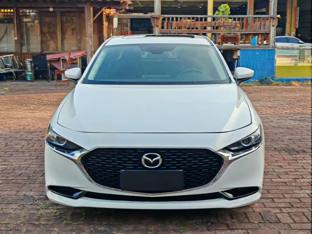 Mazda 3 2024