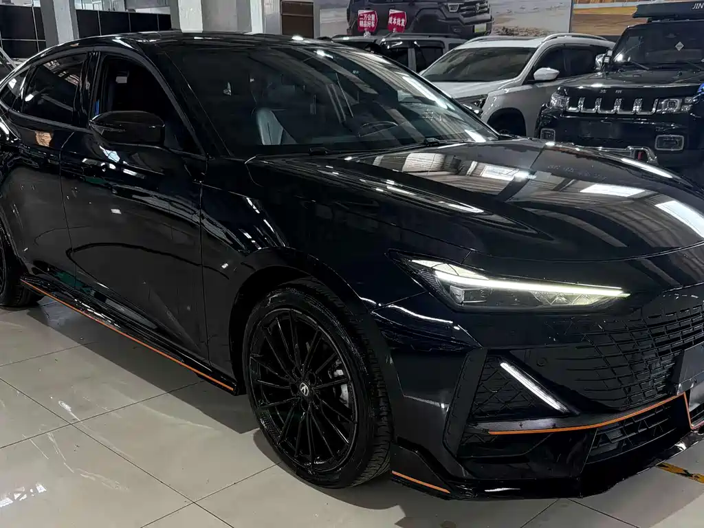Changan UNI-V 2022